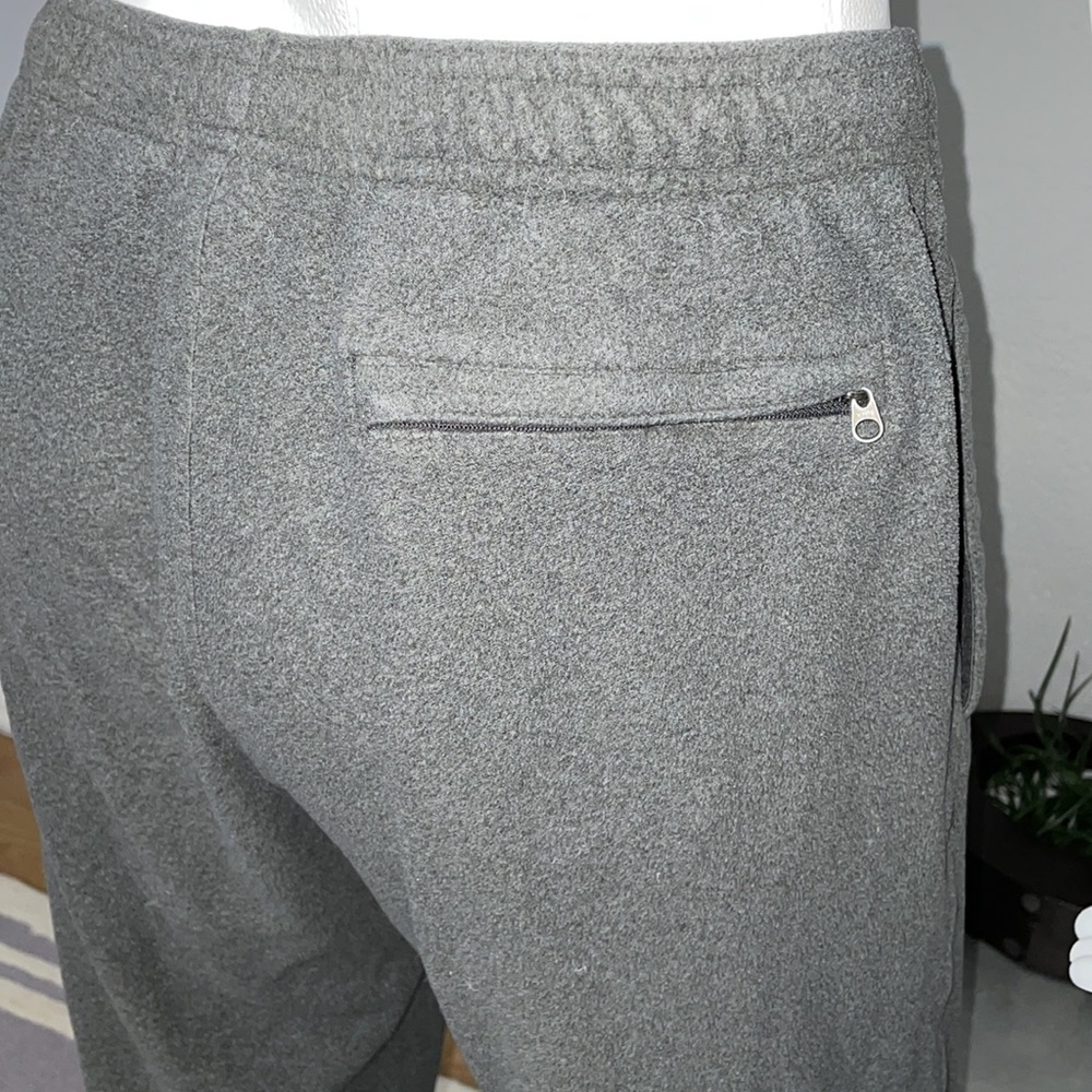 North Face Performance Sweatpants - image 6